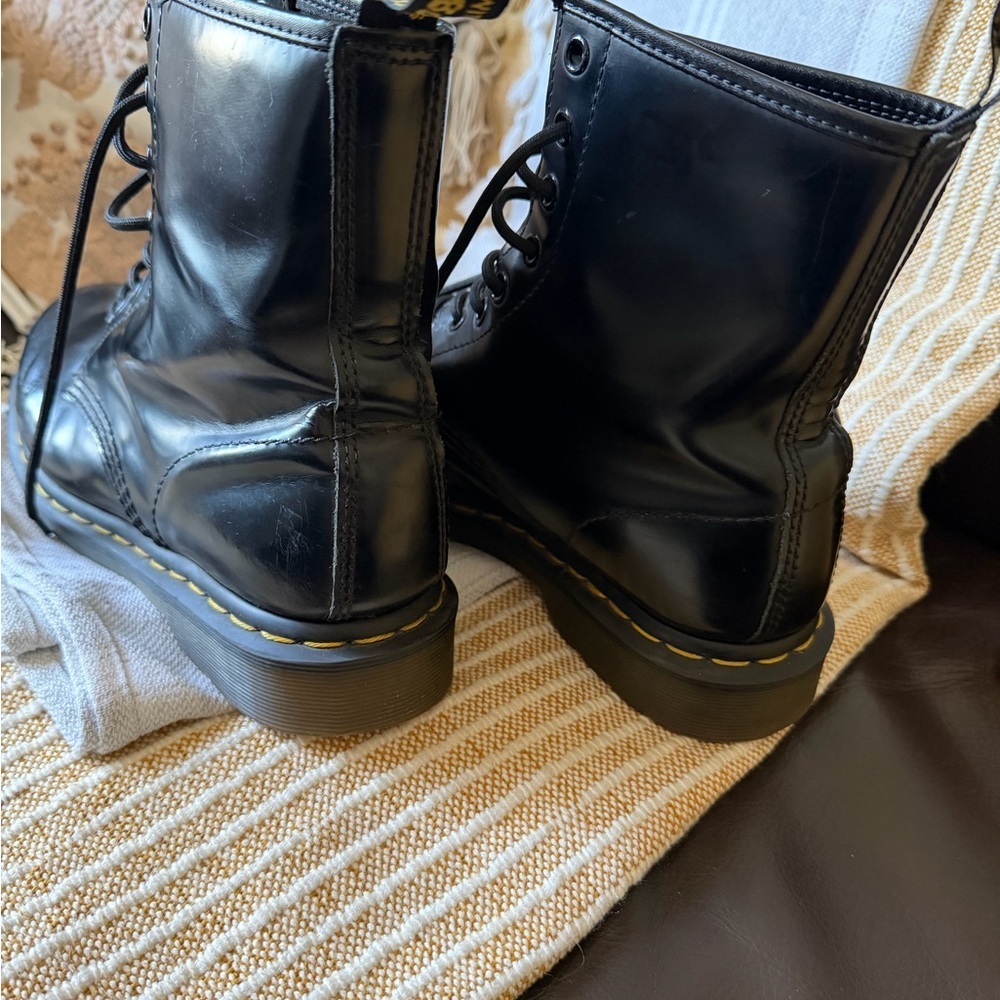 Dr. Martens Black Leather Lace-Up Shoes with Yellow Insole - Picture 4 of 10